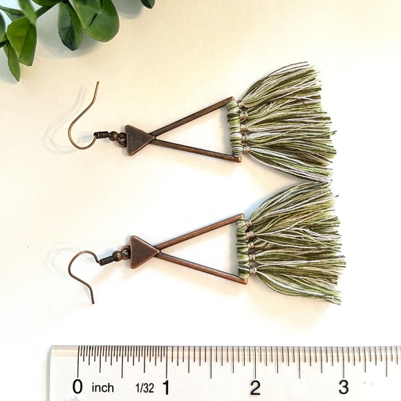 Boho Geometric Ethnic Tassel Dangle Earrings - Picture 3 of 5